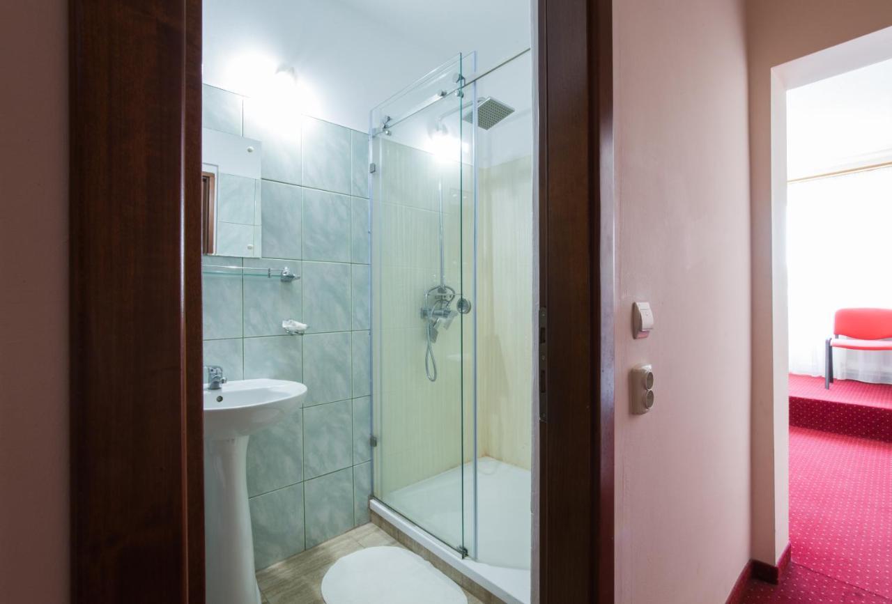 Dumbrava Sibiului Hotel Luaran gambar